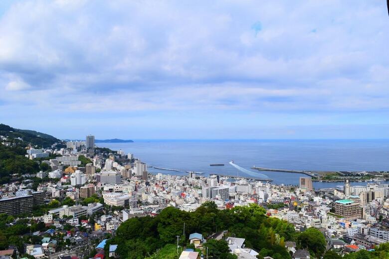 Hotel Kanpo No Yado Atami Honkan