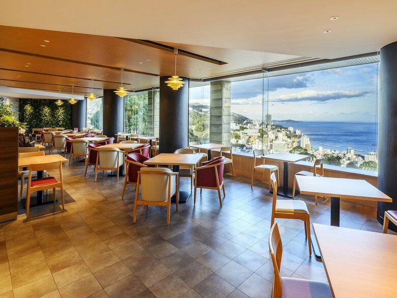 Hotel Kanpo No Yado Atami Honkan
