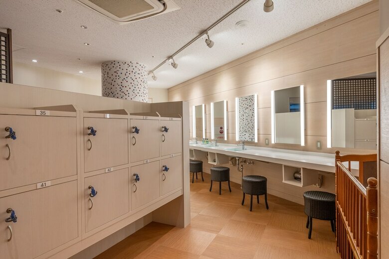 Hotel Kanpo No Yado Atami Honkan