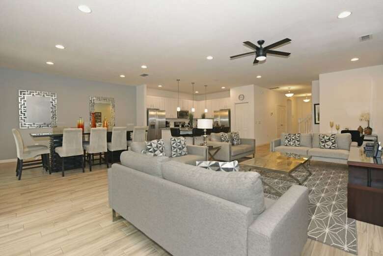 Solterra - 5252 Oakbourne By Fairytale Vr