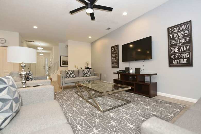 Solterra - 5252 Oakbourne By Fairytale Vr