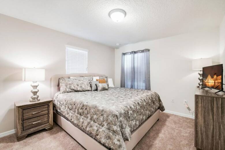 Windsor At Westside - 1776 Lima By Fairytale Vr