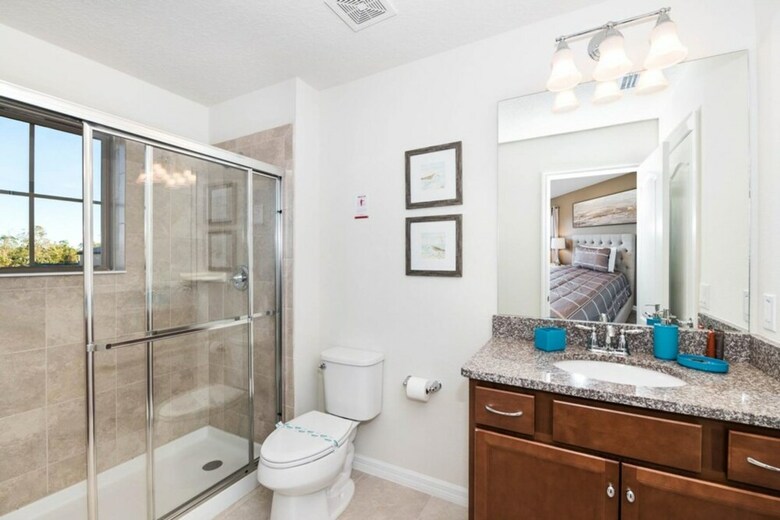 Windsor At Westside - 1776 Lima By Fairytale Vr