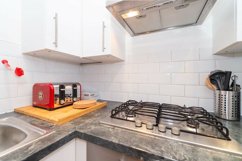 Pml Apartments Park Road