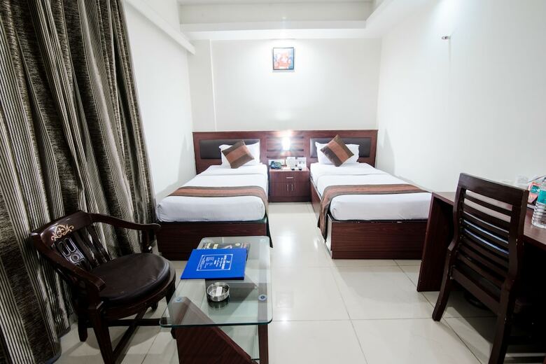 Hotel Avn Grand