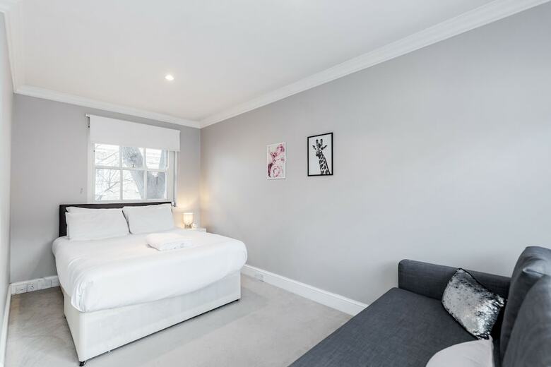Pml Apartments Kensington