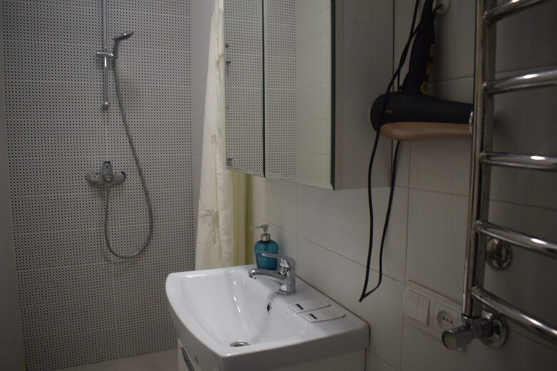 Comfortable Apartment On Doroshenka
