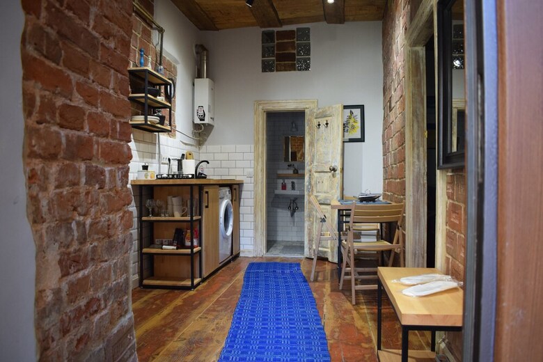 Loft Style Apartment On Virmenska 13