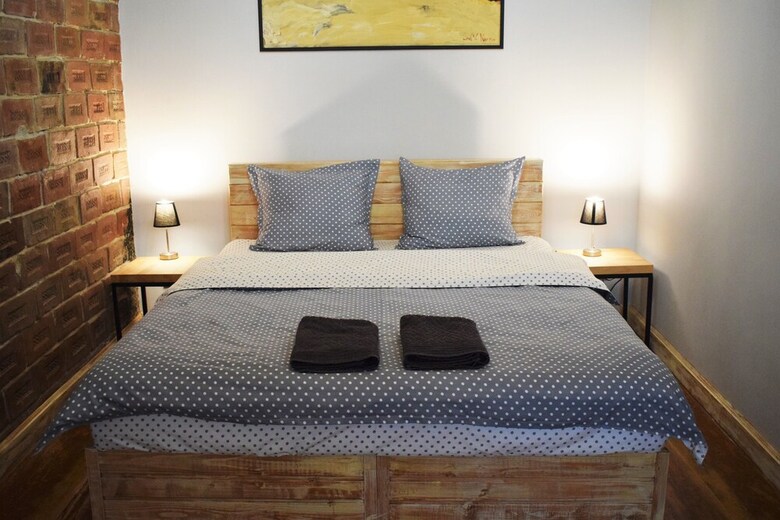 Loft Style Apartment On Virmenska 13