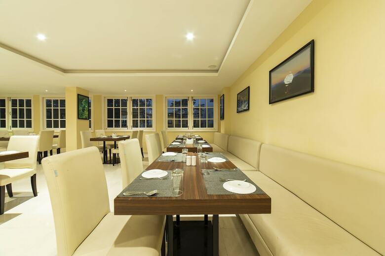Hotel Cygnett Inn Lamaison