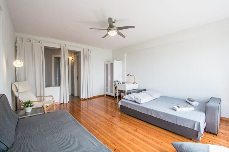 #halu! Modern & Cozy Seafront Villa