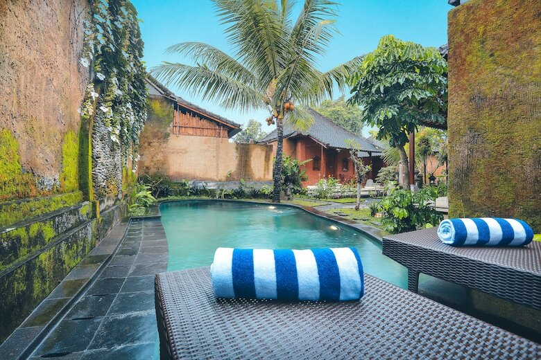 Hotel The Alus Cottages
