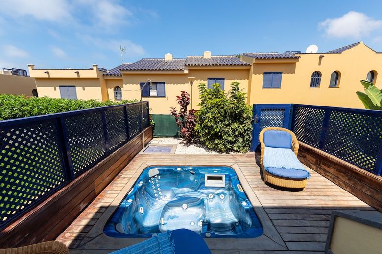 Apartamentos Home Costa Meloneras