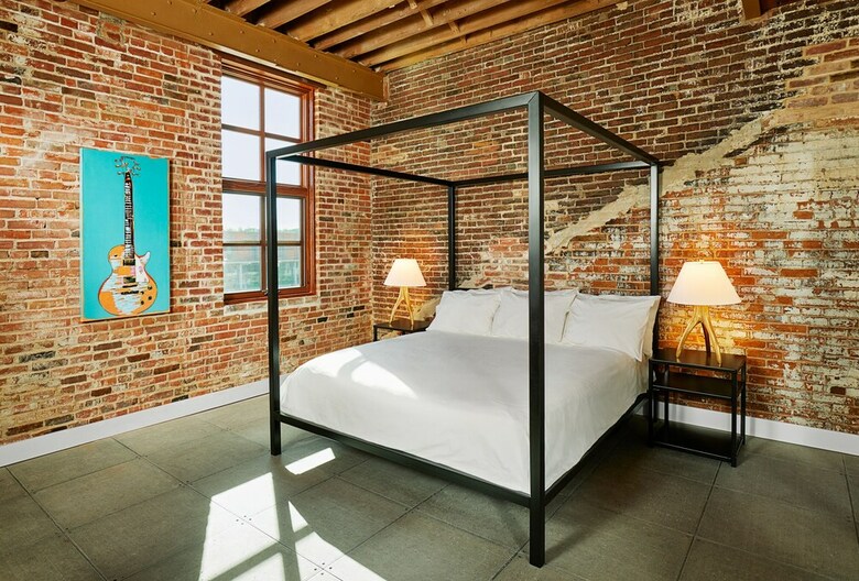 The Lofts At Novelty Iron