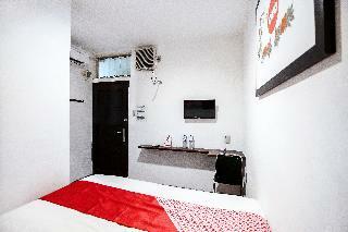 Hostal Oyo 526 Hotel Best
