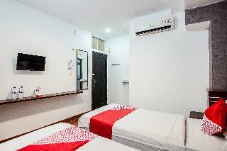 Hostal Oyo 526 Hotel Best