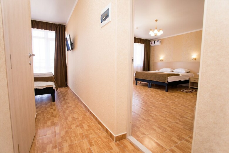 Hotel Alfa Plyus