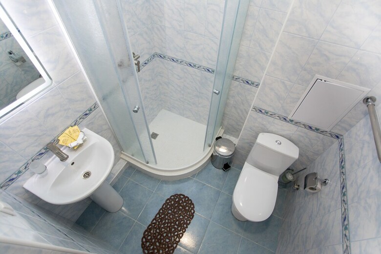 Hotel Alfa Plyus