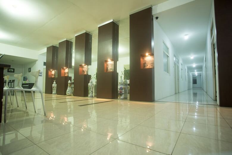 Hostal Oyo 850 Lapan Lapan