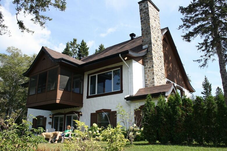 Chalets Le Village Suisse