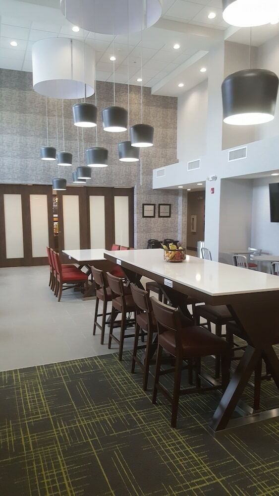 Hotel Hampton Inn & Suites Dundee