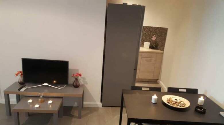 Apartamentos Comfortable House In Athens