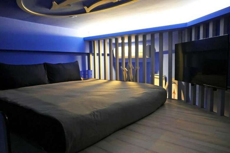 Hotel Happiness Romantic