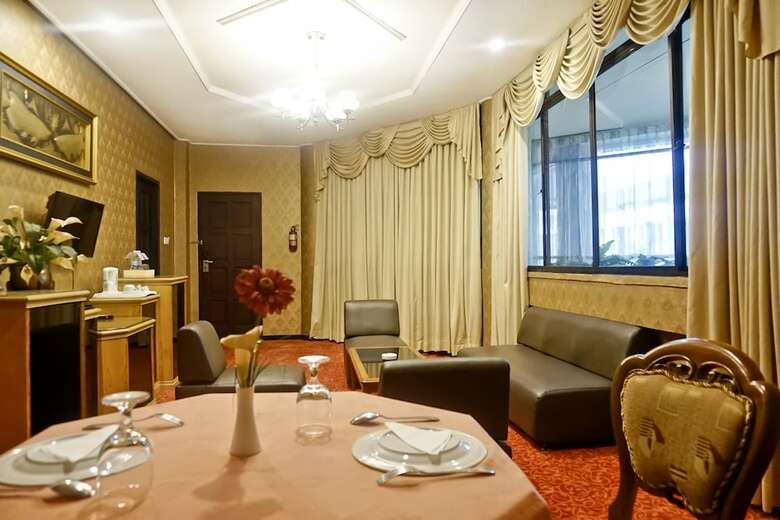 Oyo 805 Hotel Dyan Graha