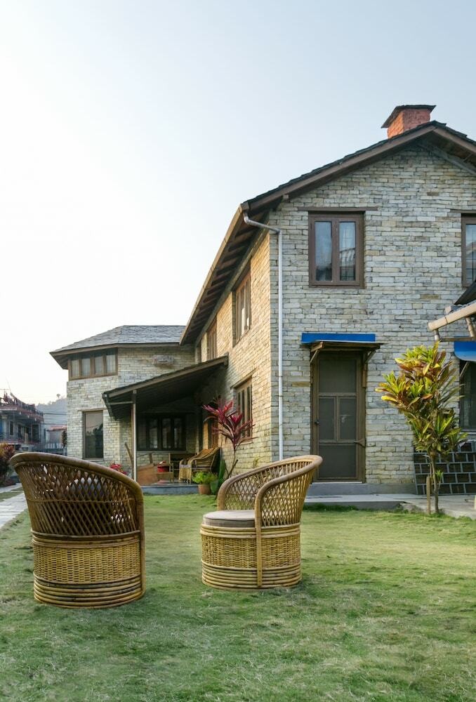 Apartamentos The Pipal Tree Bed And Breakfast Pokhara