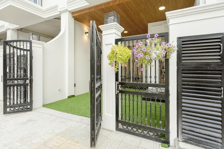 Mer Villa & Hotel Da Nang