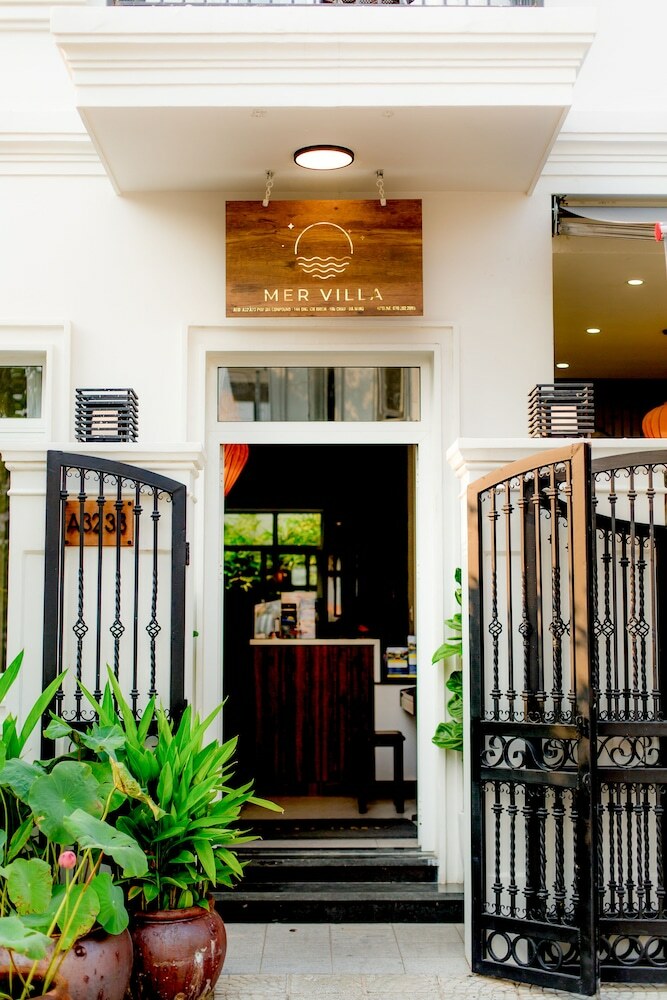 Mer Villa & Hotel Da Nang