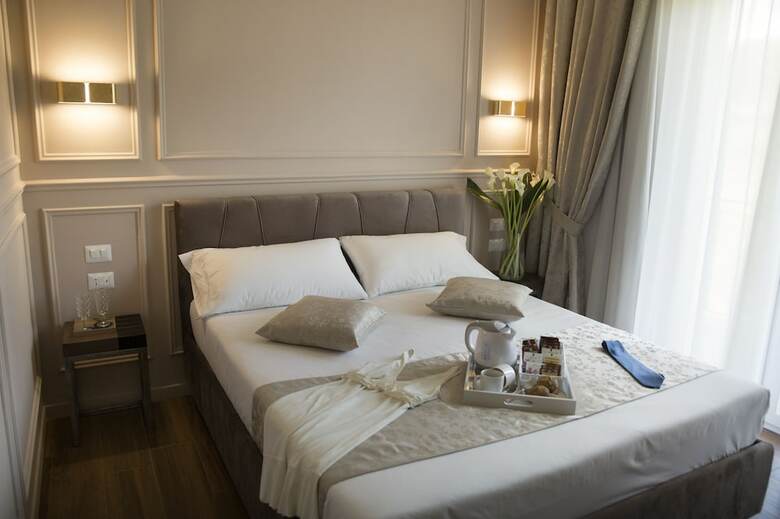 Bed & Breakfast Unicum Roma Suites