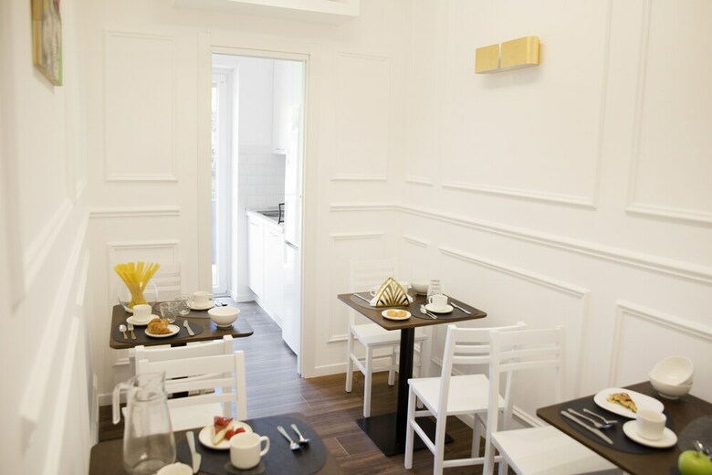 Bed & Breakfast Unicum Roma Suites