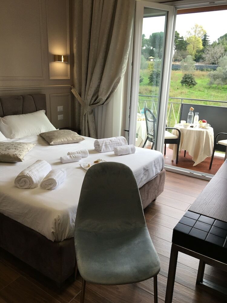 Bed & Breakfast Unicum Roma Suites