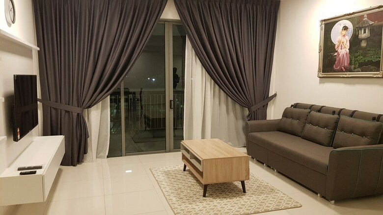 Apartamentos Skyview Teega @ Puteri Harbour