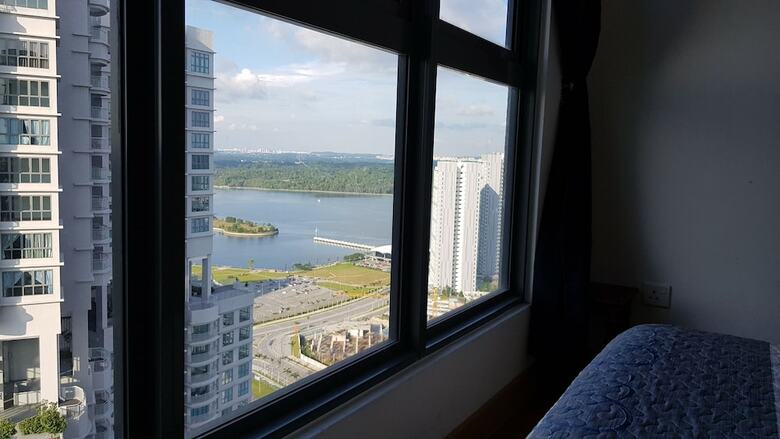 Apartamentos Skyview Teega @ Puteri Harbour