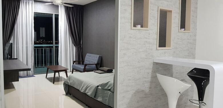 Apartamentos Skyview Teega @ Puteri Harbour
