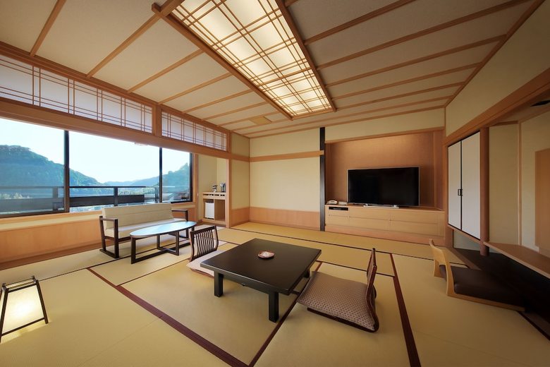 Ryokusuitei