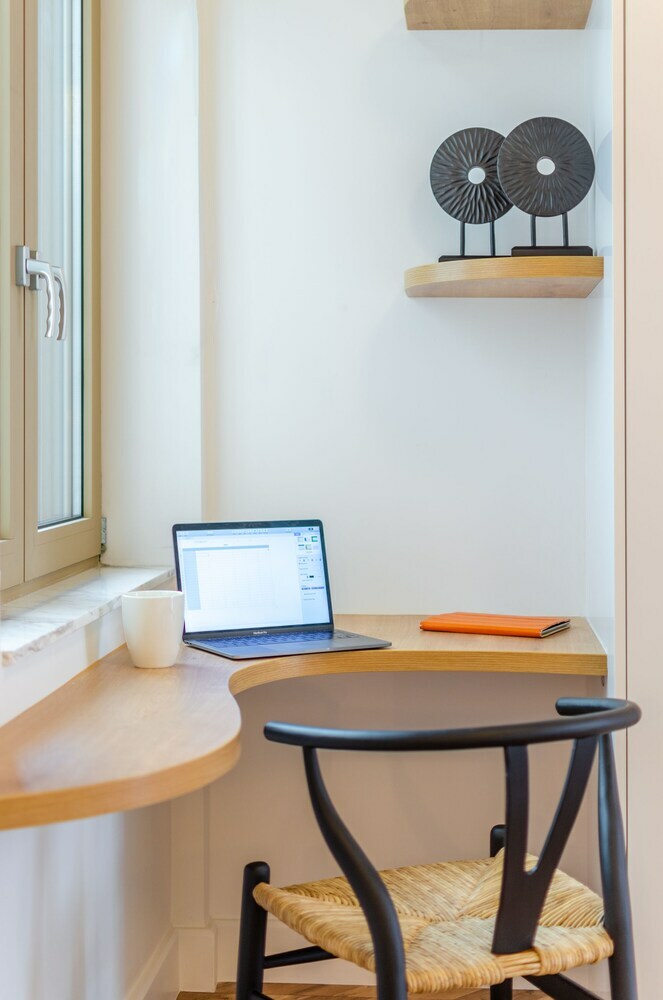 Chandakos 8 Design Apartments