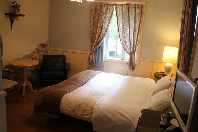Pension Inn The Mist