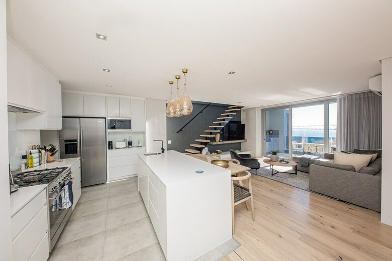 Hotel Penthouse On B
