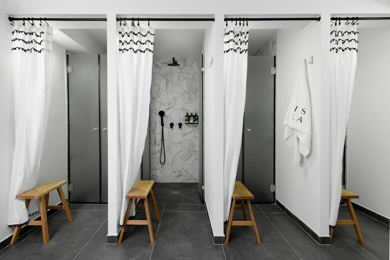 Hostal Isla Tel Aviv - Adults Only