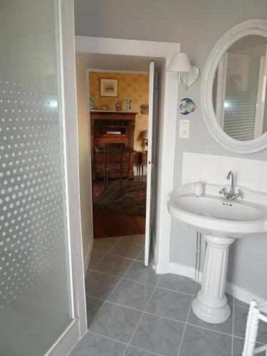 Bed & Breakfast Ch�teau De La Chabroulie