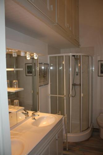 Bed & Breakfast Ch�teau De La Chabroulie