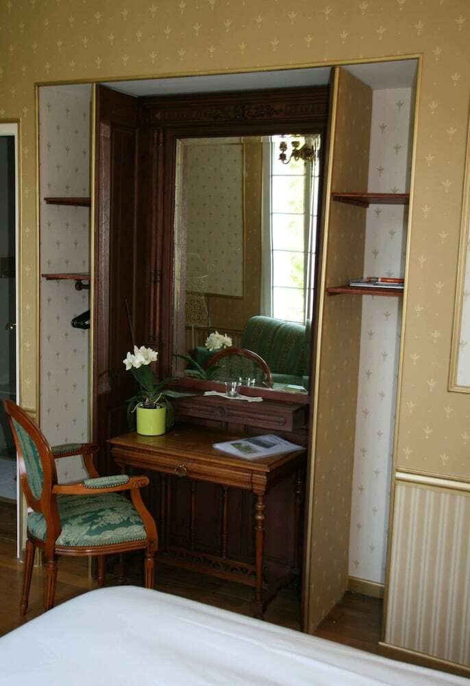 Hostal Domaine Du Feyel