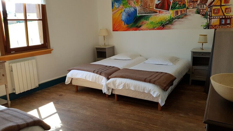 Hostal Domaine Des Brimbelles Hostel