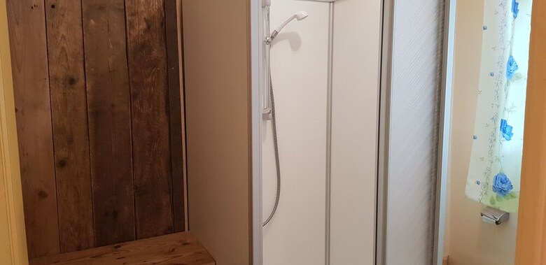 Hostal Domaine Des Brimbelles Hostel