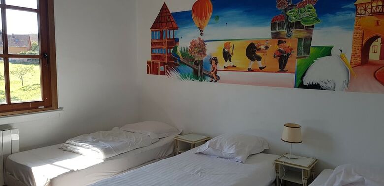 Hostal Domaine Des Brimbelles Hostel