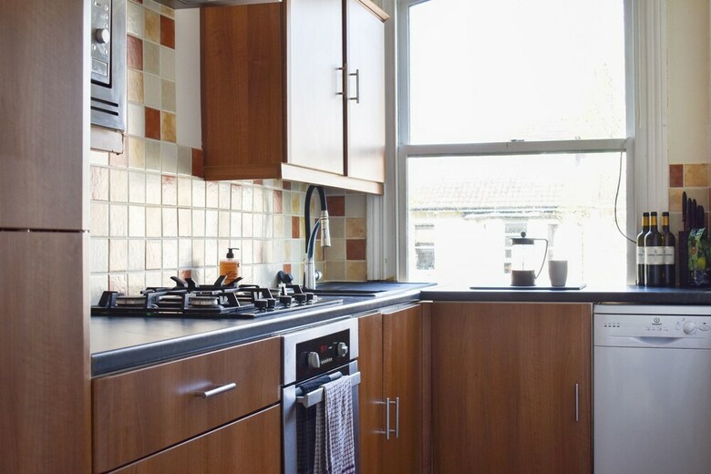 Spacious 3 Bedroom Hove Apartment