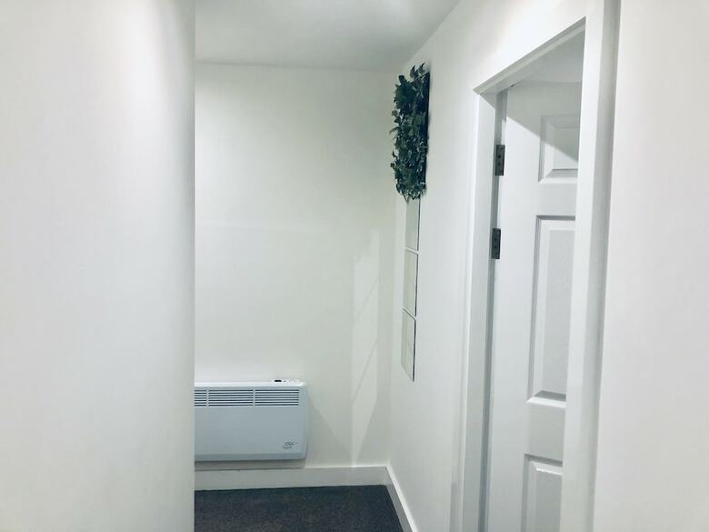 Snapos Luxury Serviced Apartments Shield House